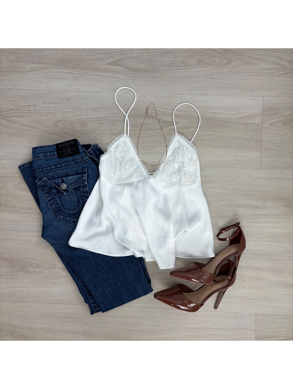 Zara White Satin Lace Cami Top M 3D Floral Open Back Lace Up Romantic